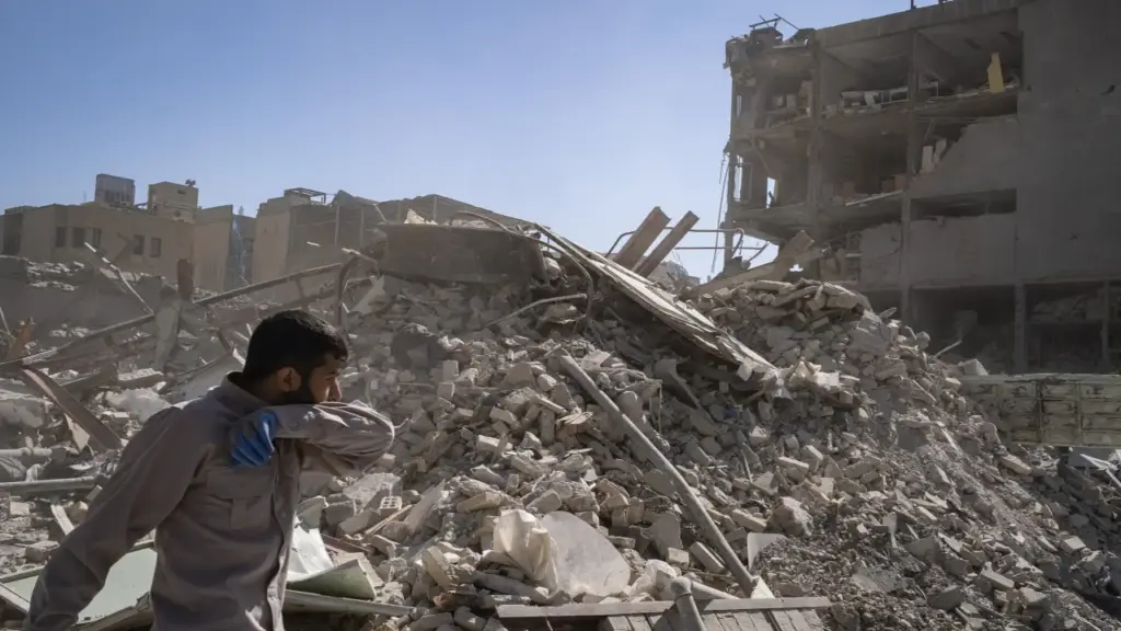 7 ngày 'rực lửa' rung chuyển Trung Đông